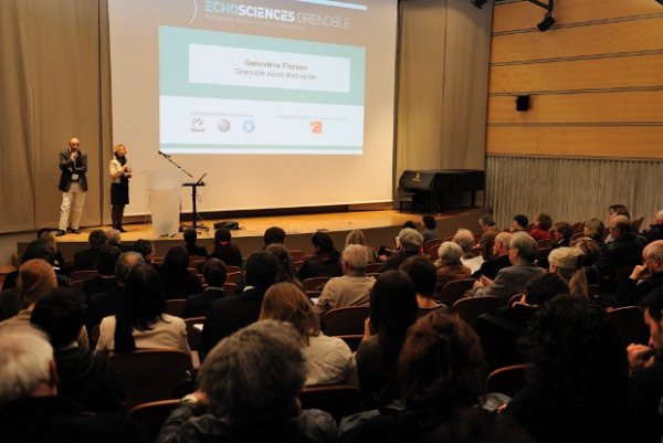 Lancement du site au Musée de Grenoble le 12 mars 2012