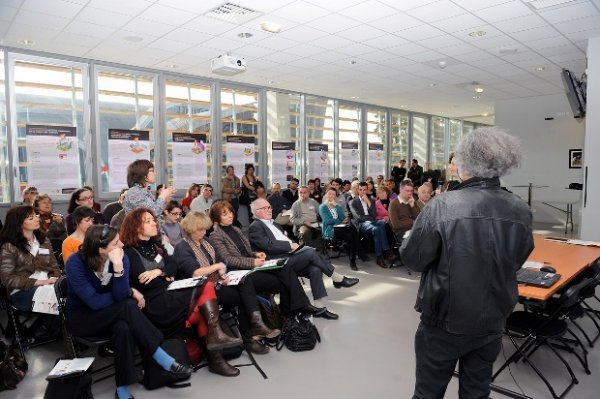 Forum des projets au Stade des Alpes le 6 mars 2012