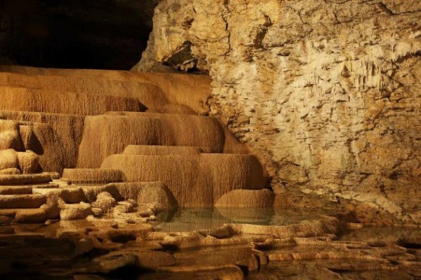 Grottes de la Balme