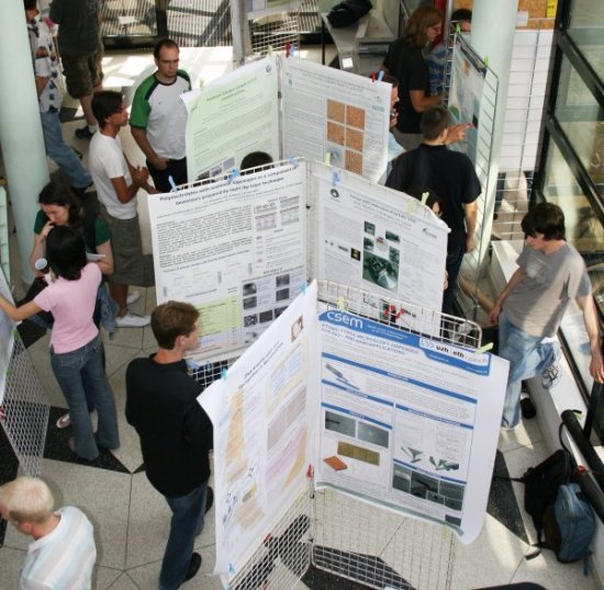 Séance de présentation de posters par les participants