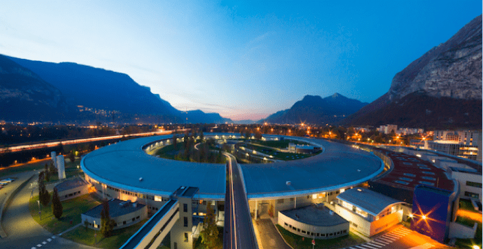 Vue aérienne de l'ESRF @Pierre Jayet