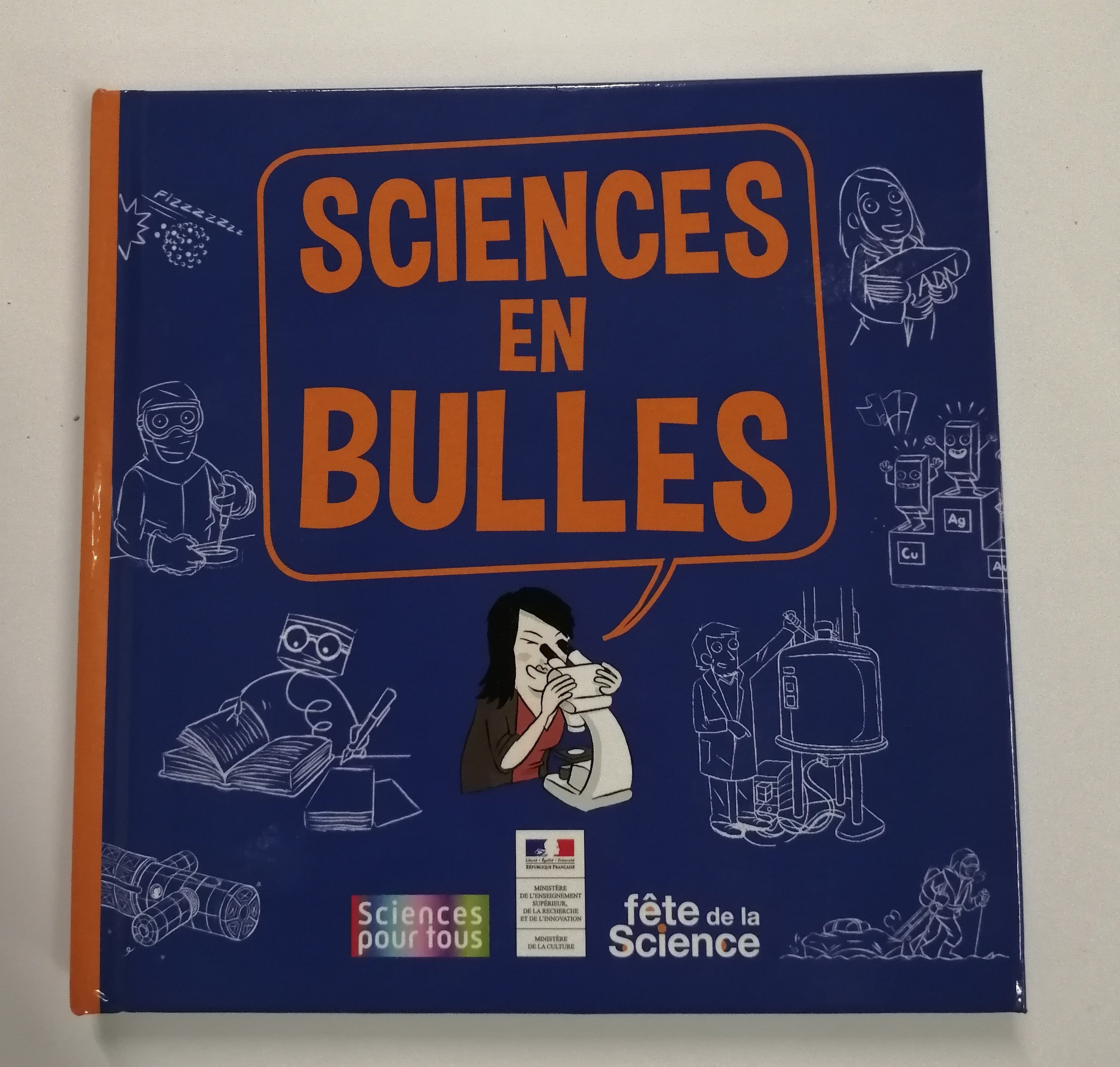 Couverture de la BD Sciences en bulles