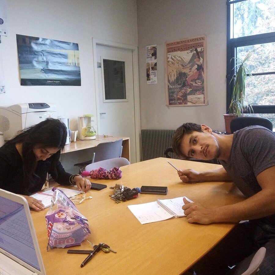 Swarnali et Benjamin en pleine séance de travail !