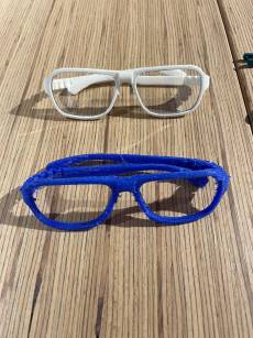 2 paires de montures de lunettes imprimées en impression 3D